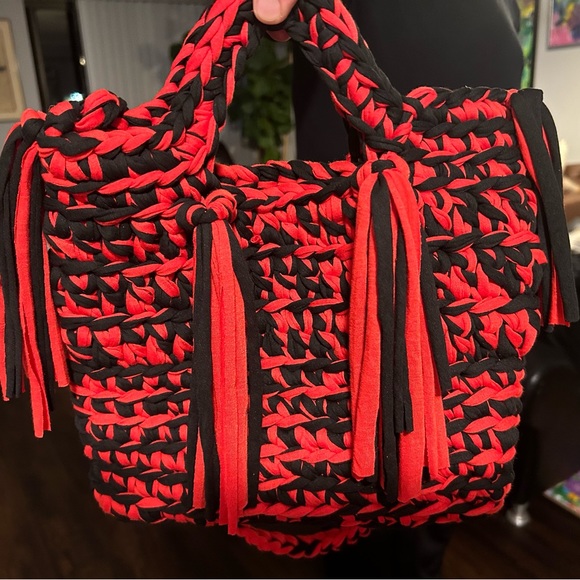 Hand crafted ladies purse - Picture 3 of 5